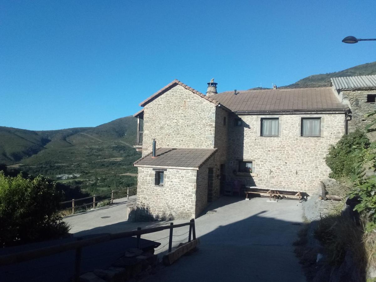Gasthaus Casa Rural Lo Ferrero Belsué Exterior foto