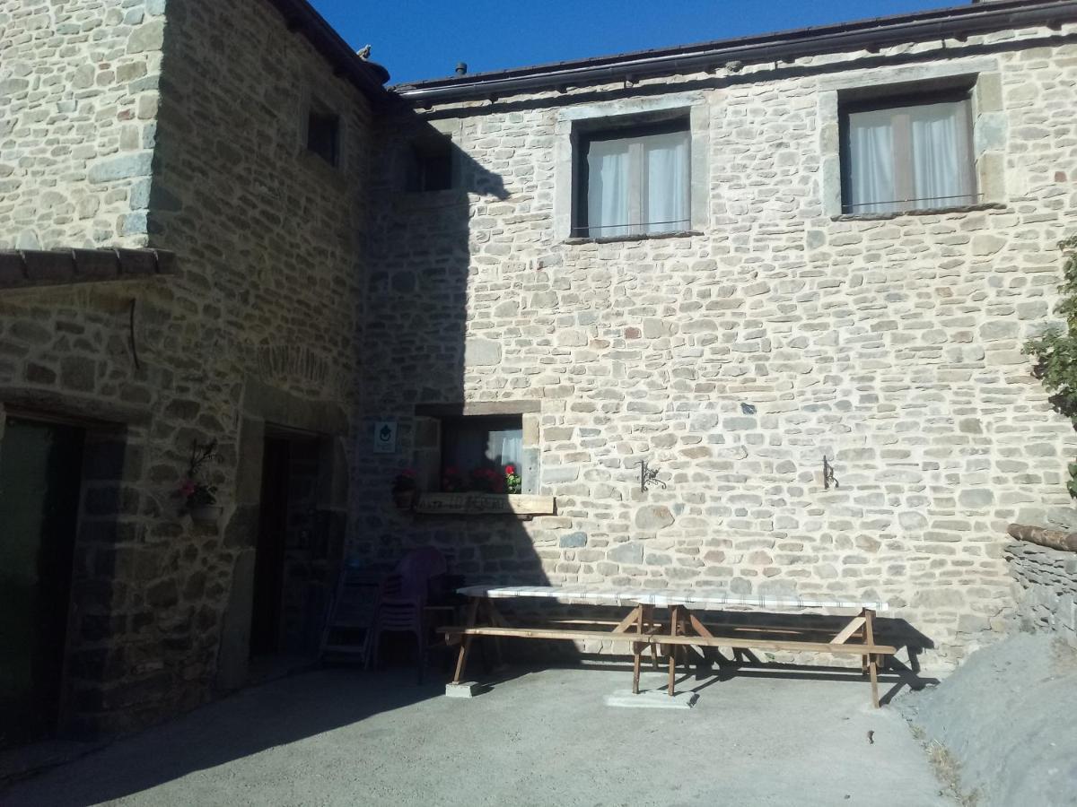 Gasthaus Casa Rural Lo Ferrero Belsué Exterior foto